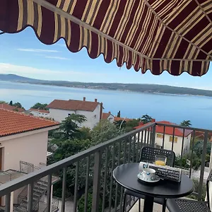  Apartman Julija